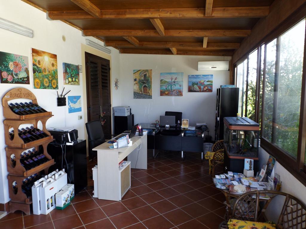 Case Vacanza Torre Lupa Marsala Eksteriør bilde