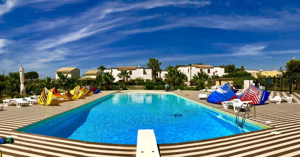 Case Vacanza Torre Lupa Marsala Eksteriør bilde