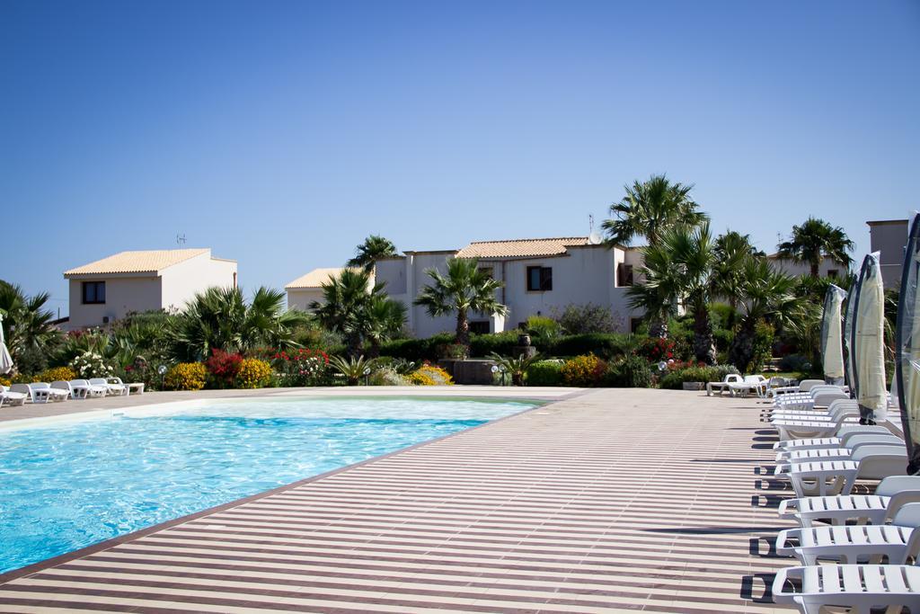 Case Vacanza Torre Lupa Marsala Eksteriør bilde